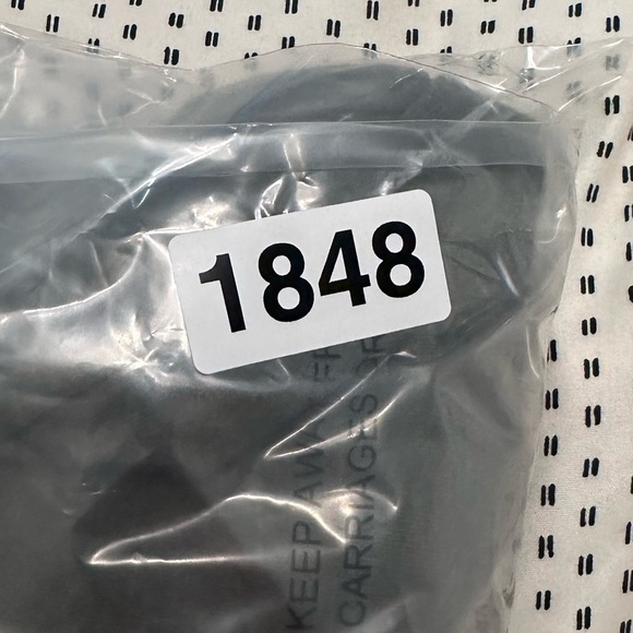 NWOT Olive Green Flare bottom cotton Yoga Pants Size L cross cross waist #1848 - Picture 4 of 5